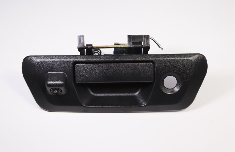 Nissan Navara bagāžas nodalījuma rokturis ar AHD atpakaļskata kameru