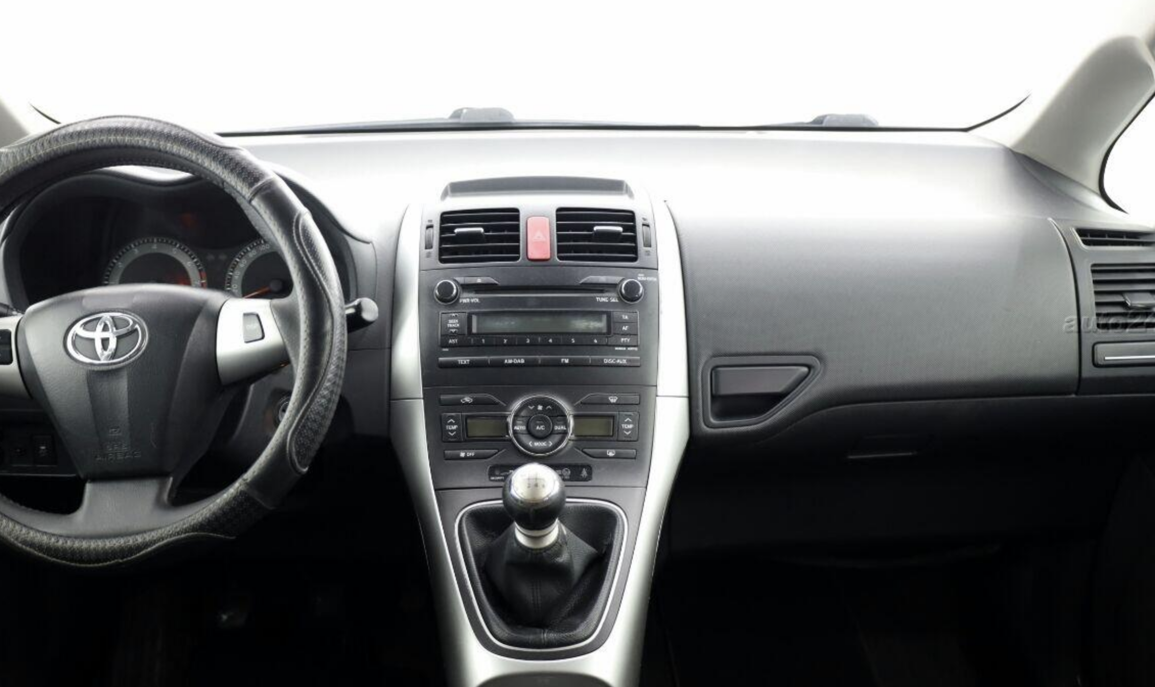 TOYOTA AURIS Gen. I (2007-2012)  Automedia F0472 raadio sobivus autole