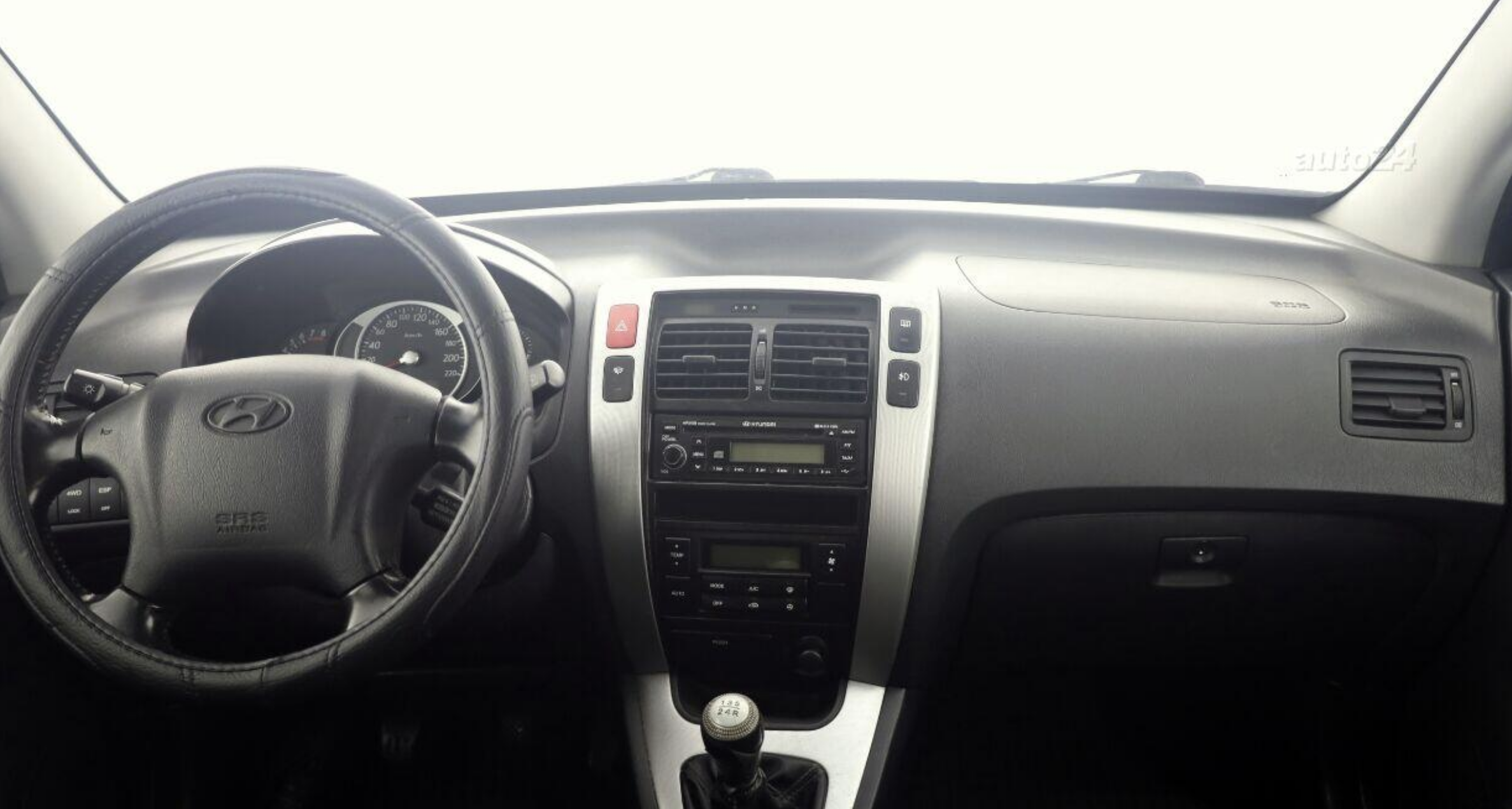 Hyundai Tucson (2005-2012) Automedia F0712 raadio sobivus autole