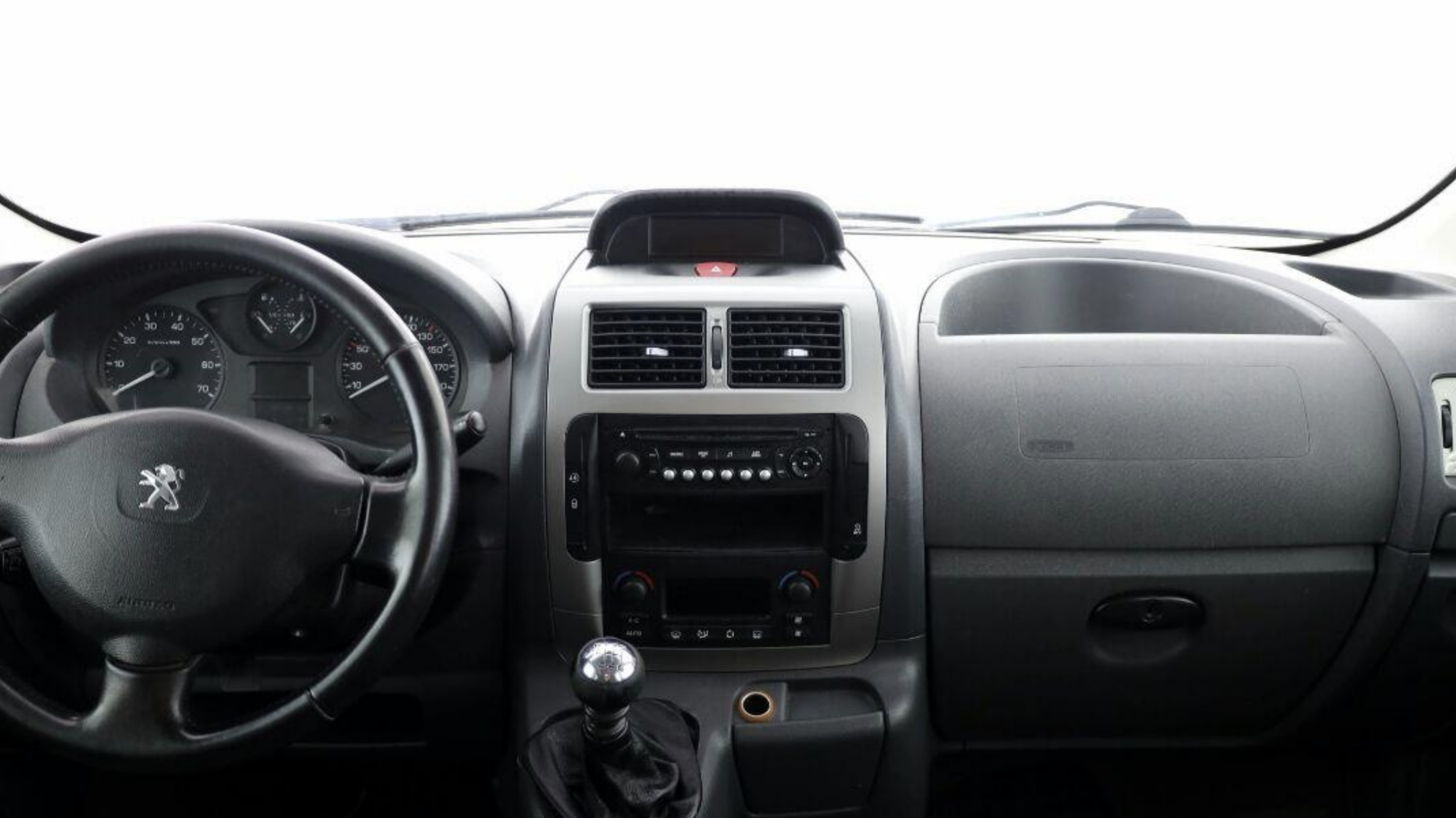 Toyota ProAce | Citroen Jumpy | Peugeot Expert | 2007 - 2016 Automedia F2011 raadio sobivus autole