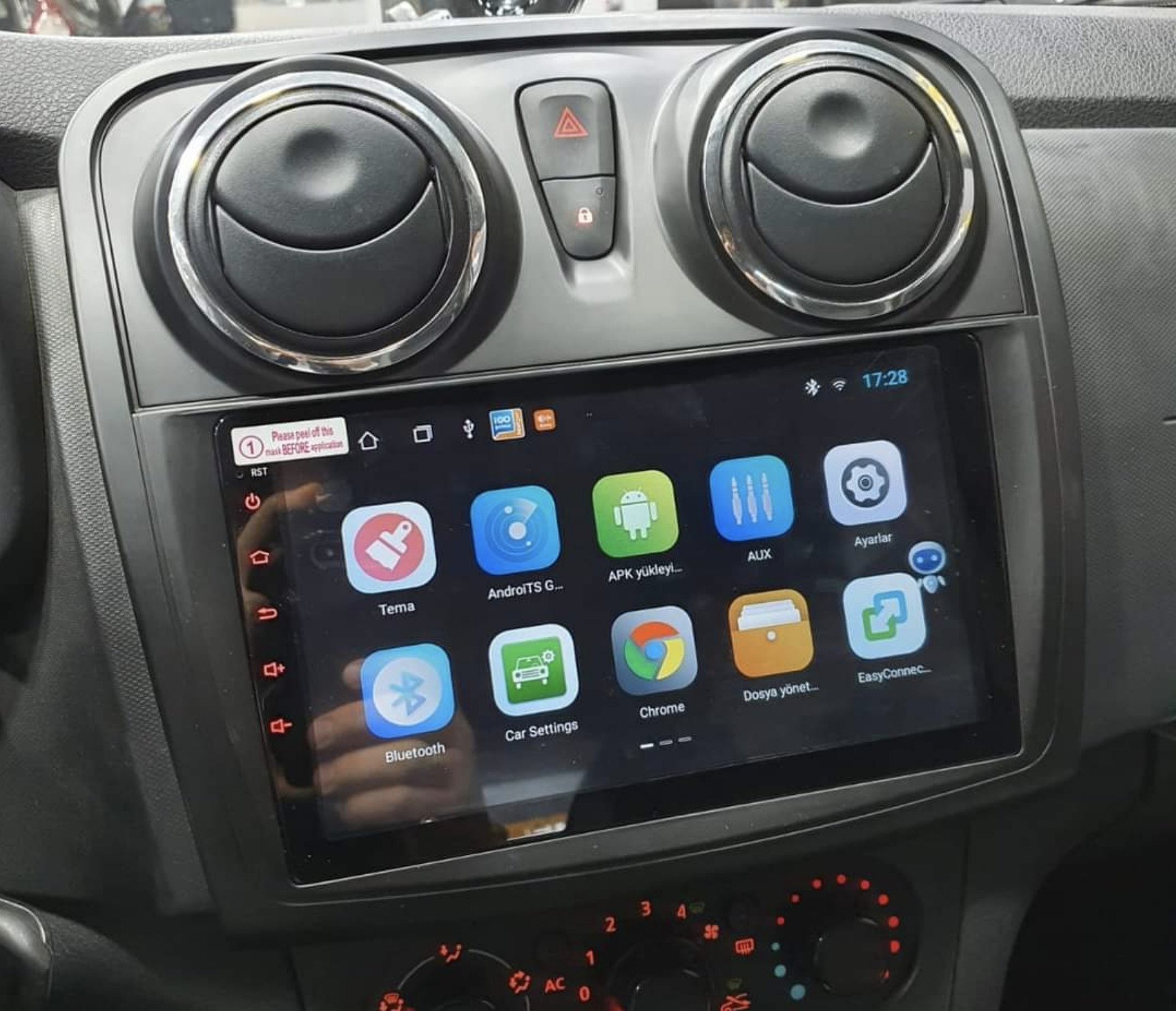 Automedia F9698 Mudelikohane android multimeediakeskus gps naviraadio