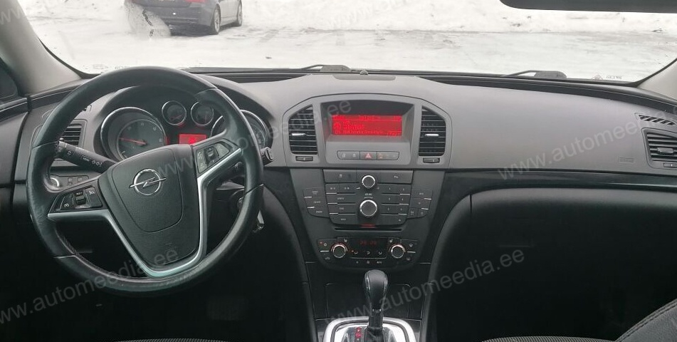 Opel Insignia (2008-2011)  Automedia RVT5753 Automedia RVT5753 custom fit multimedia radio suitability for the car