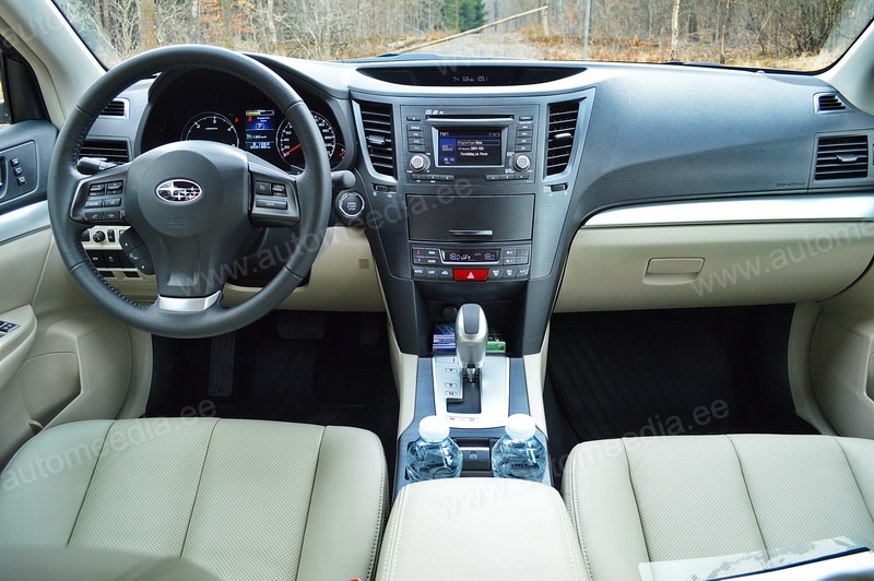 SUBARU OUTBACK/LEGACY (2008-2013)  Automedia RVT5780B Automedia RVT5780B mallikohtaisen multimediaradion soveltuvuus autoon
